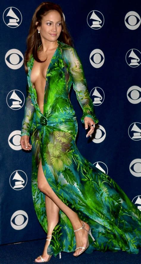 jennifer lopez versace verde|jennifer lopez dress 2000 grammys.